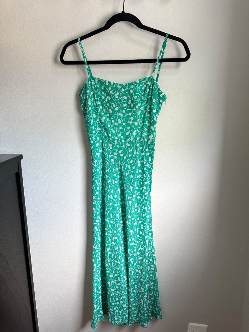 Realisation Par Amelia Silk Midi Dress in Poison Ivy Size XXS